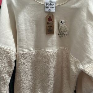 NWT Warner Bros Studio Tour Harry Potter Hedwig Spirit Jersey